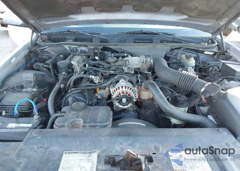 1998 Mercury Grand Marquis из США, поврежденный, VIN 2MEFM74W3WX607234